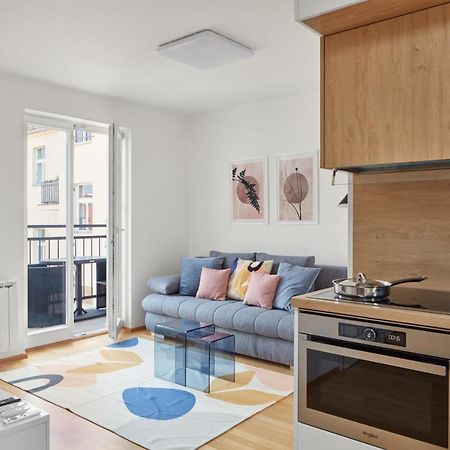 Bright Apartment In New Town By Prague Days Eksteriør bilde