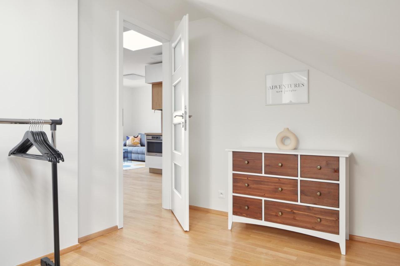 Bright Apartment In New Town By Prague Days Eksteriør bilde